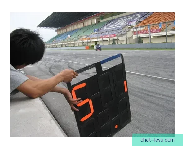 摩托GP：新赛季开幕战精彩回顾与各队备战动态分析