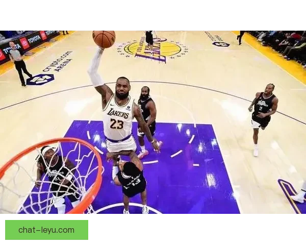 湖人詹姆斯伤愈复出迎战勇士联盟赛季焦点战